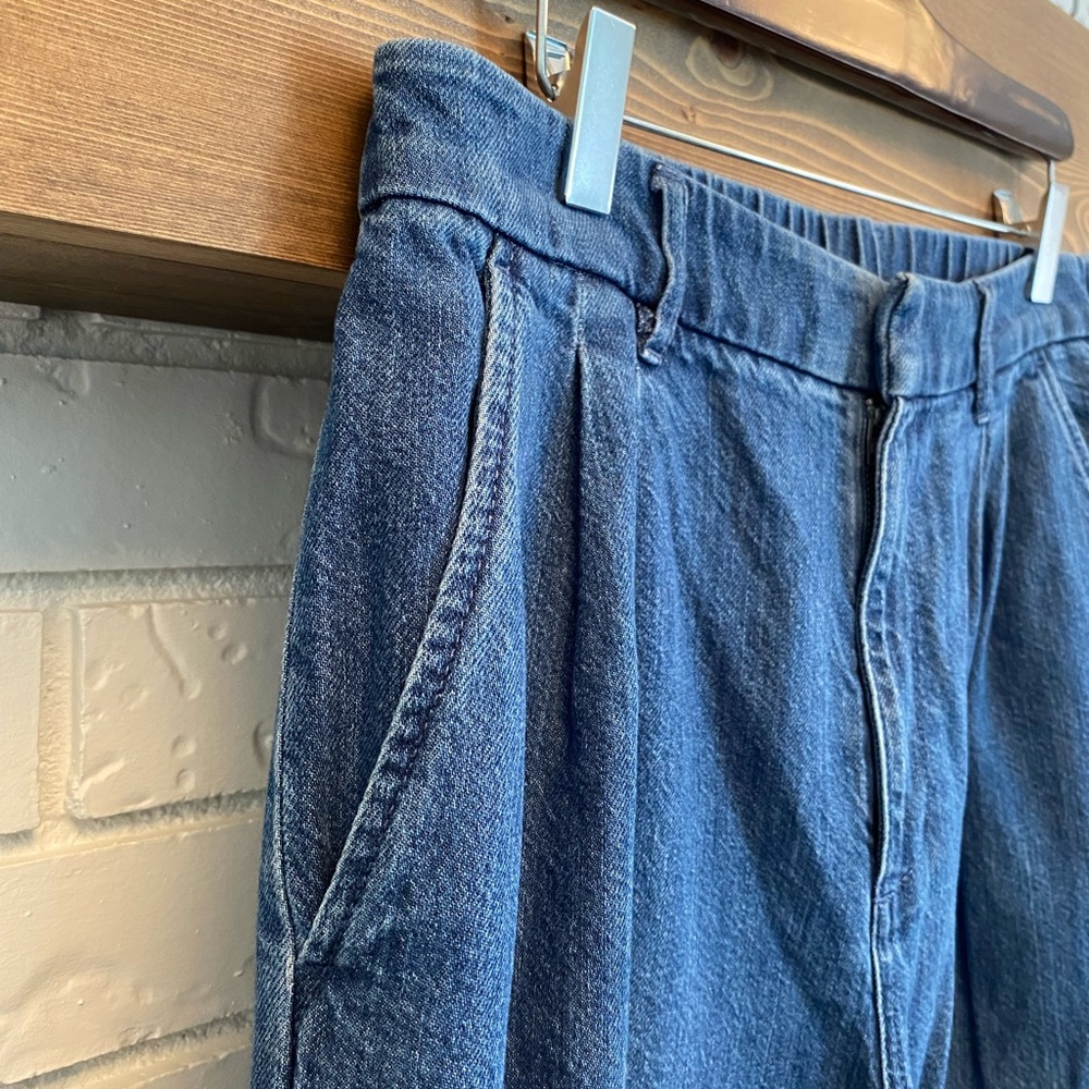 GAP Wide Leg Flare Jeans in Dark Blue Denim - Picture 4 of 15